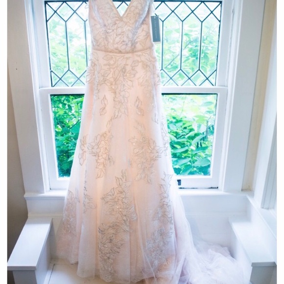 Appliqued Tulle-Over-Lace A-Line Wedding Dress - Picture 2 of 7